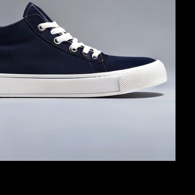 Navy Canvas Classic - detail view 2